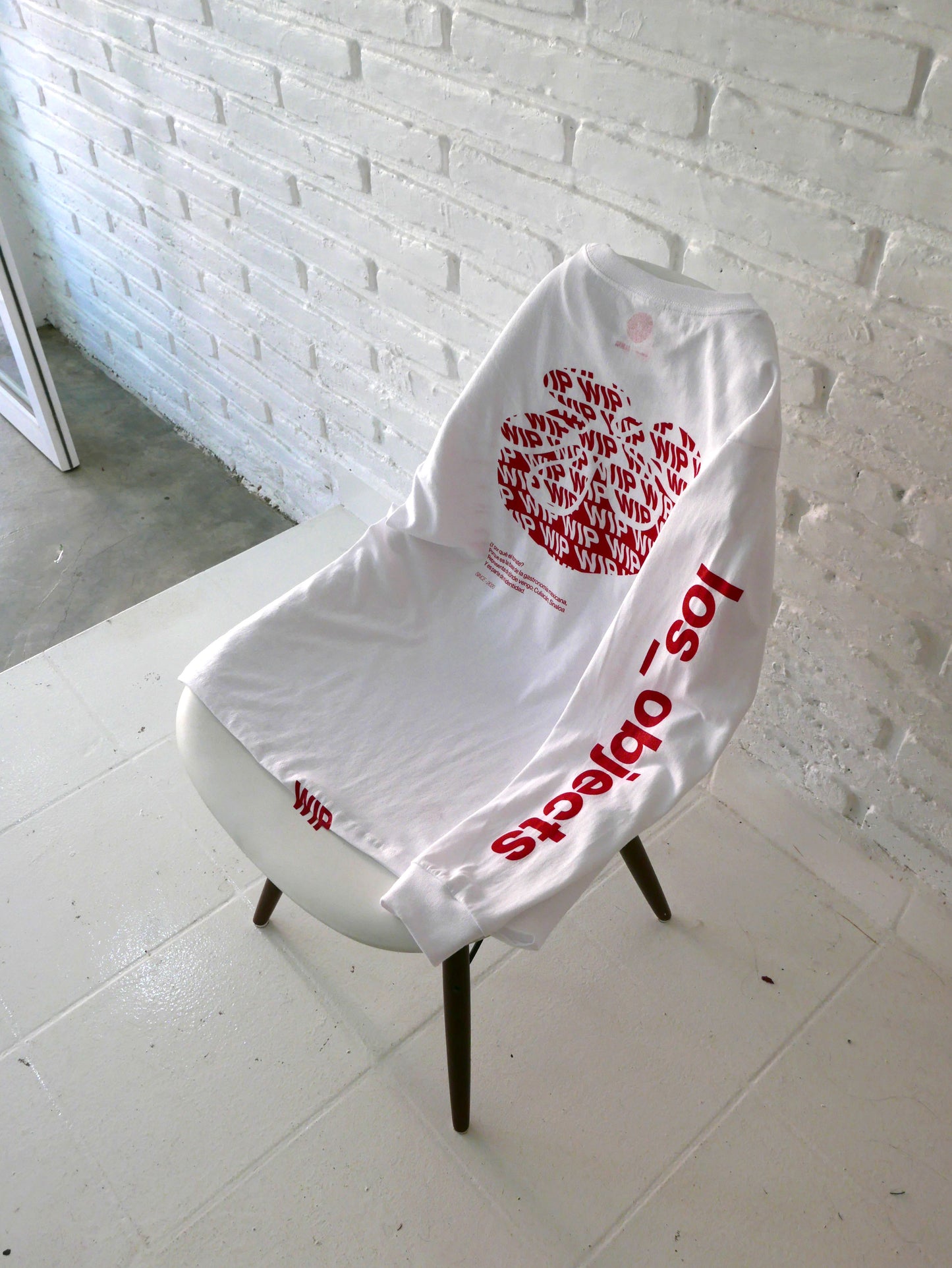 exhibition 01 t-shirt