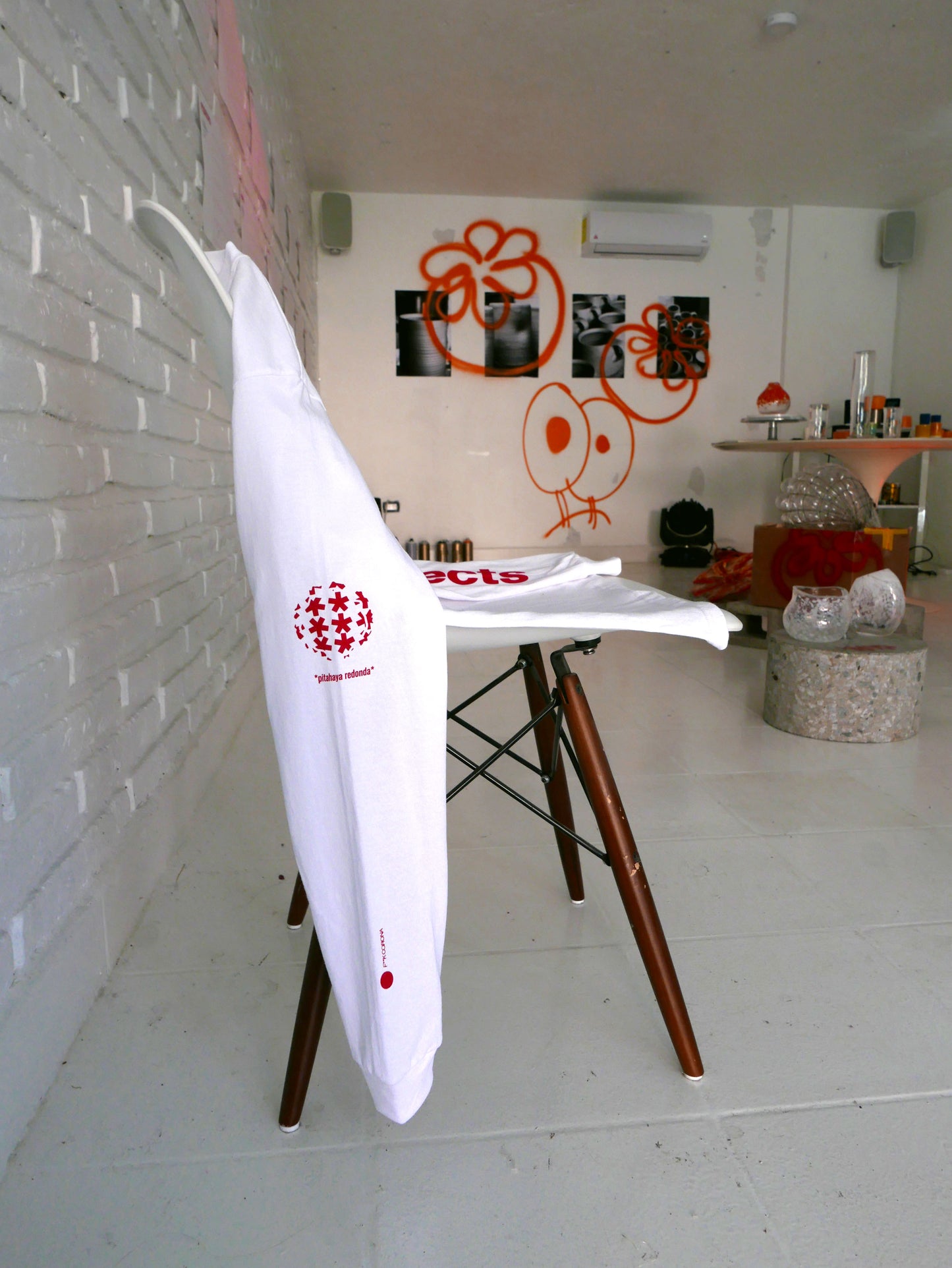 exhibition 01 t-shirt